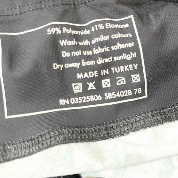 Sweaty Betty Green & Black Tie Dye The Zero Gravity 7/8 Tights Leggings Size XS - Picture 9 of 9